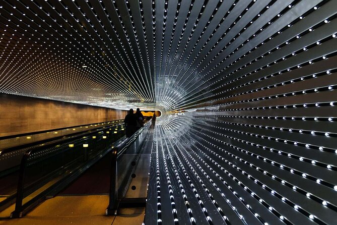 Highlights of National Gallery of Art Sculpture Garden Tour - Experiencing the Largest Light Sculpture by Leo Villareal
