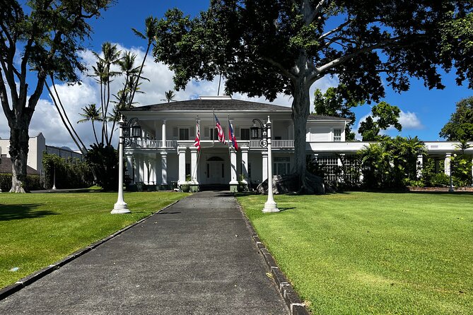 Island of the Gods: Stories of Wao Kanaka - Meet Your Knowledgeable Guide