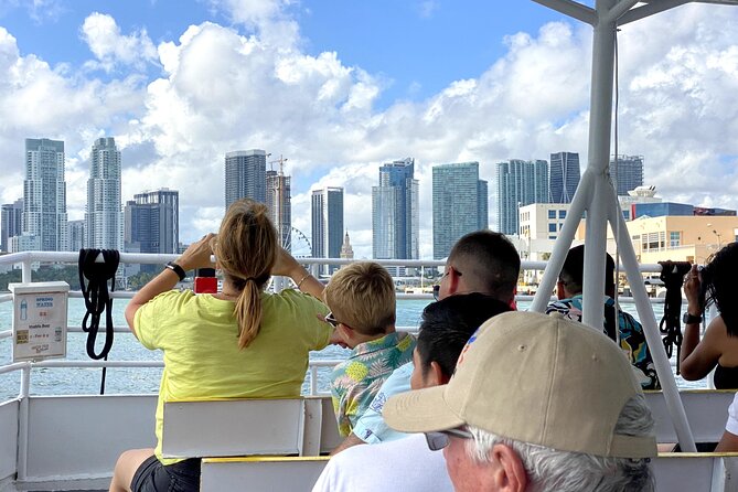 Miami Skyline Cruise to Millionaires Homes From South Beach - Inclusions and Amenities