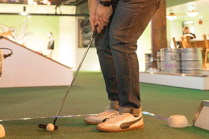 Mini Golf 9 Hole Course Review - Pricing and Whats Included