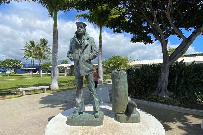 Pearl Harbor Visitor Center and Oahu Grand Circle Island Tour - Inclusions and Exclusions