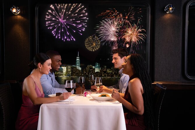 Philadelphia New Years Eve Buffet Dinner Cruise - Entertainment and Activities