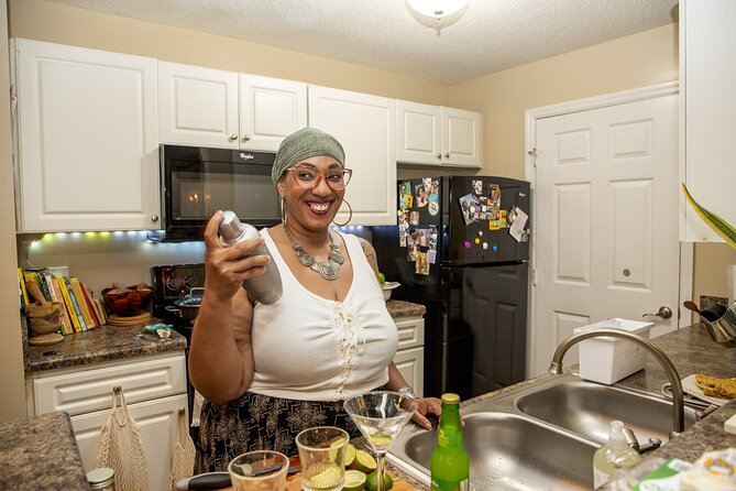 Private Ayurvedic Vegetarian Cooking With Ninoska in Savannah - Location and Meeting Details