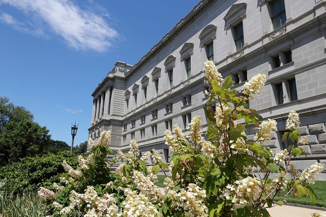 Private Tour National Archives Building - Accessibility and Tour Conditions