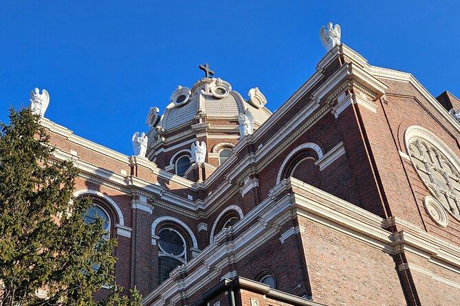 Private Wicker Park and Bucktown Walking Tour - Accessibility and Requirements