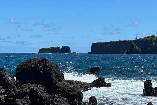 Road to Hana and Haleakala Sunset Open-Air Jeep Private Tour - Accessibility and Participation