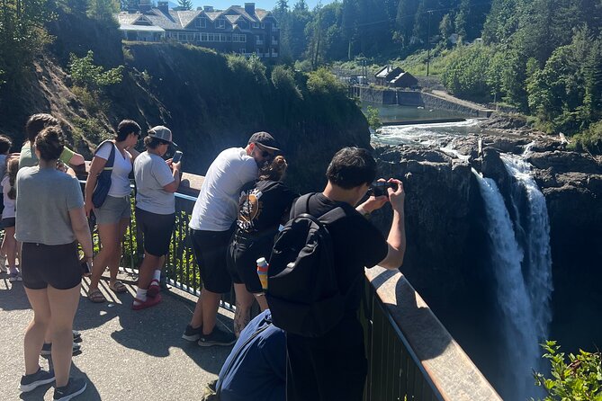 Snoqualmie Falls VIP Tour and Hiking Escape Up to 7 Passengers - Schedule and Availability