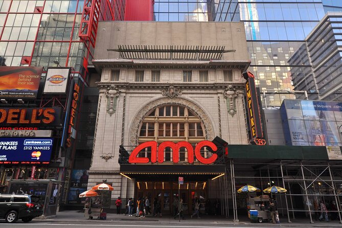 Taxi Driver Movie Locations on Private Tour in New York City - Follow in the Footsteps of Robert De Niro