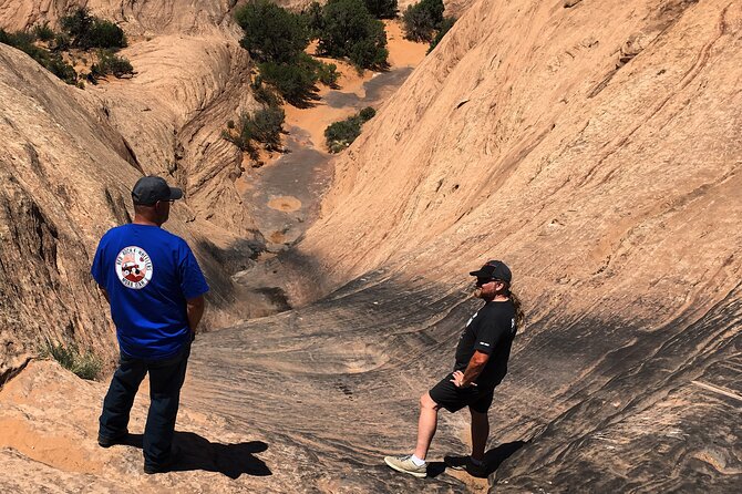 Tip Toe Through Hell Private 4WD Guided Jeep Experience in Moab - Navigating the Thrilling Hells Revenge Trail