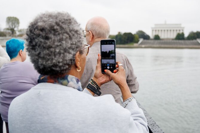 Washington Premier Lunch Cruise - Dress Code and Attire Recommendations