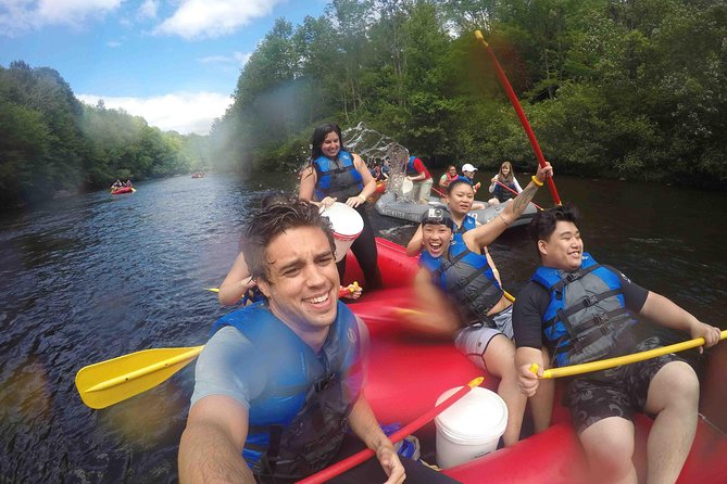 Whitewater Rafting Bus Trip From NYC Review - Details on Rafting Gear and Safety Measures