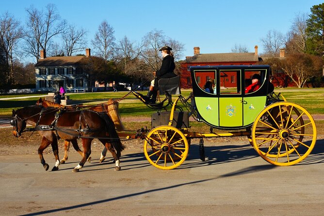 Williamsburg's Winter Wonderland: A Historic Holiday Stroll - Booking Your Winter Wonderland Stroll
