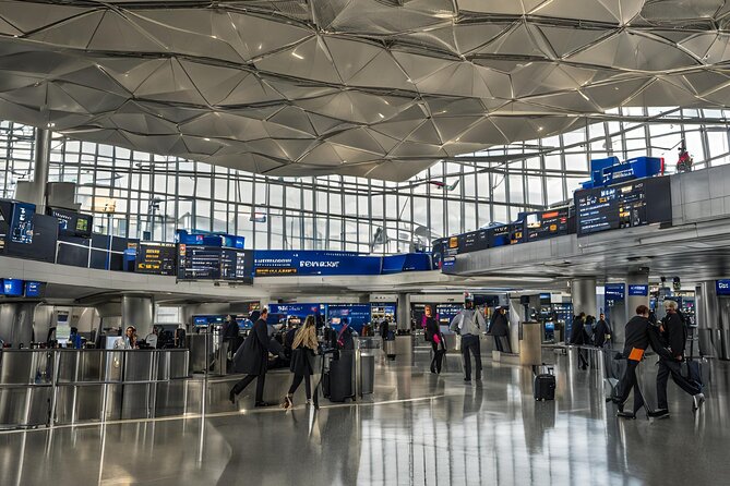 XL Mini Van From EWR Airport to Cape Liberty Cruise Terminal - Booking and Confirmation