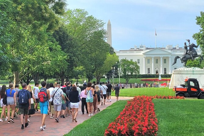 4-Hour Guided Tour in Spanish to Discover Washington DC - Booking and Cancellation