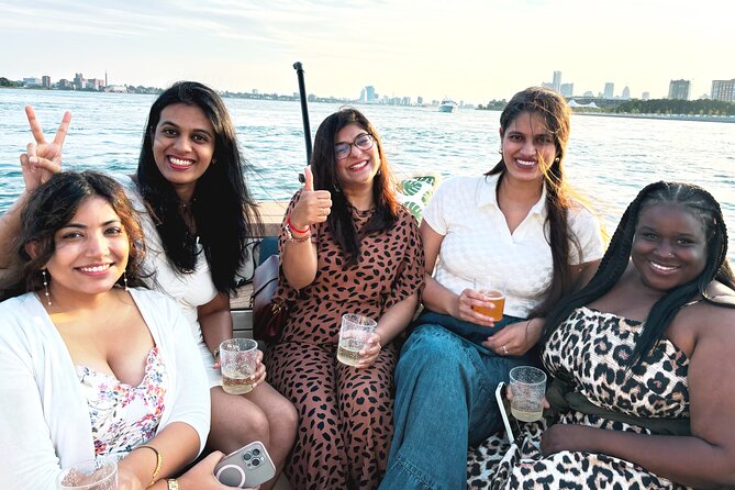 75 Minutes Detroit River Cruise Review - Accessibility and Special Accommodations