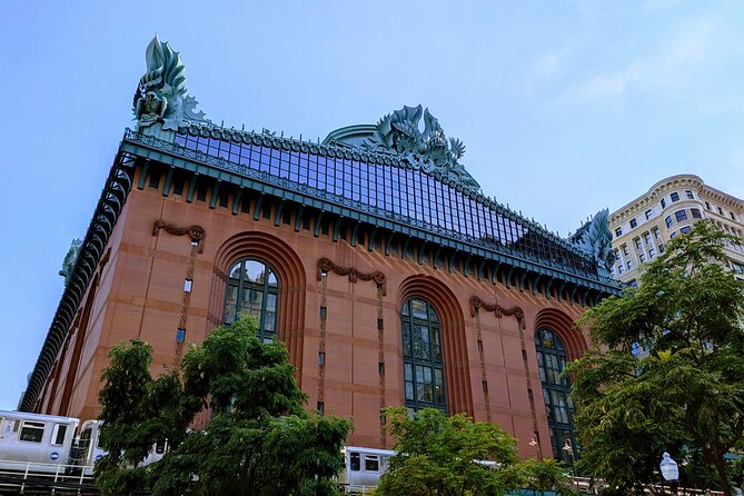 Chicago Loop and Millennium Park Scavenger Hunt Walking Tour - Booking and Confirmation