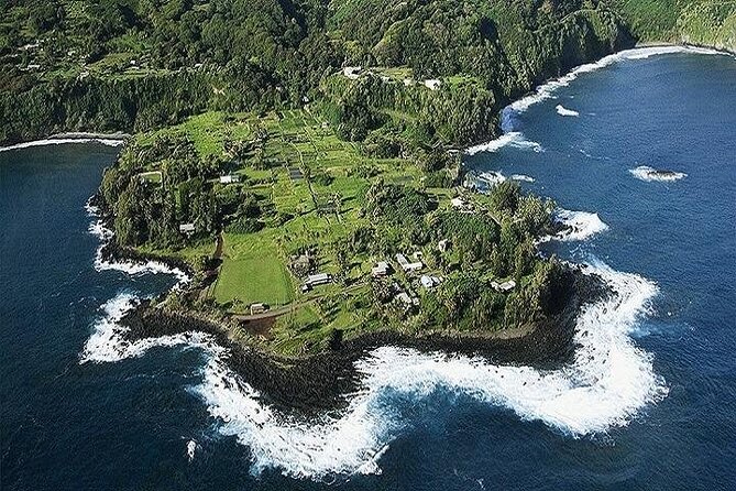 Deluxe Road to Hana Experience Review - Reviewing the Food and Snacks Provided