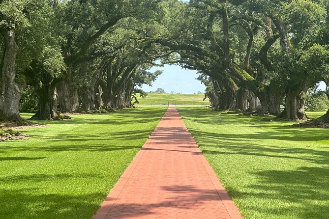 Exclusive Journey Through Louisiana's Plantations Review - Highlights From the Plantation Visits