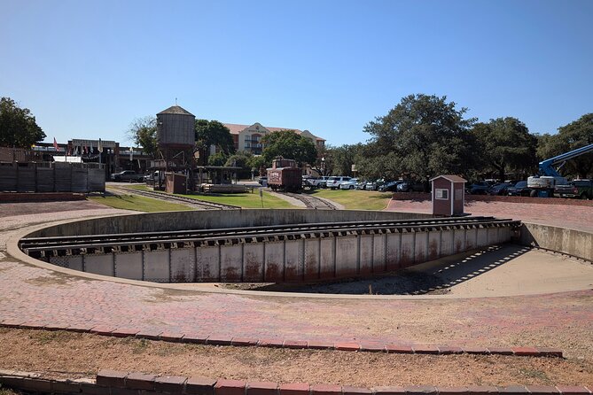 Fort Worth Stockyards Scavenger Hunt Walking Tour and Game - Exploring the Fort Worth Stockyards