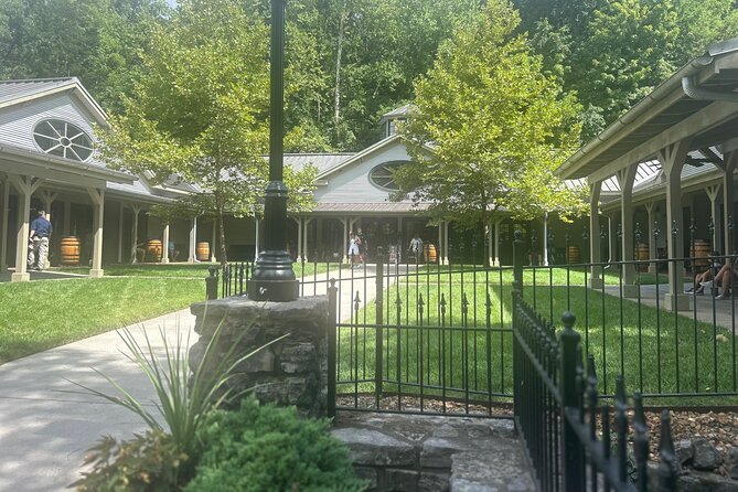 Jack Daniels Private Distillery Tour Review - Accessibility and Suitability for Different Travelers