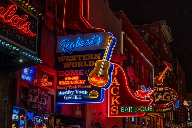 Nashville's Downtown Discovery A Walk Through Music - What to Expect From Your Guide