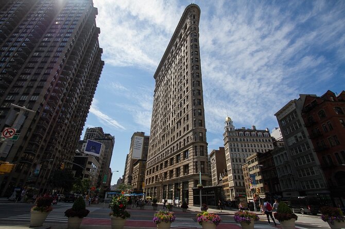 New York Citys Iconic Christmas Tour - Highlights of the Tour