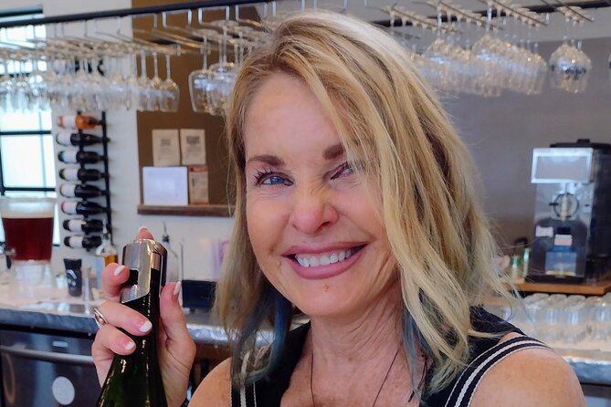 NON BUS Champagne Wine Tour in Traverse City Shared Experience - Pricing and Booking Information