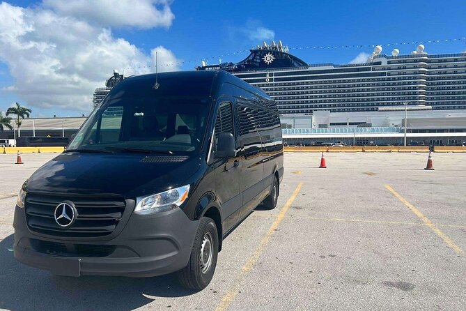 Premier Limousine Miami Airport Hotel Port Transfers in Lux SUV - Accessibility Features