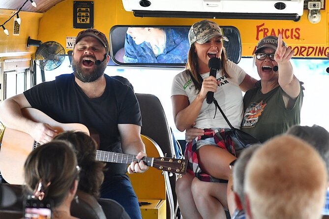 Rollin Jamboree Comedy Country Sing-Along Guided Tour - Taking in the Country Music Experience