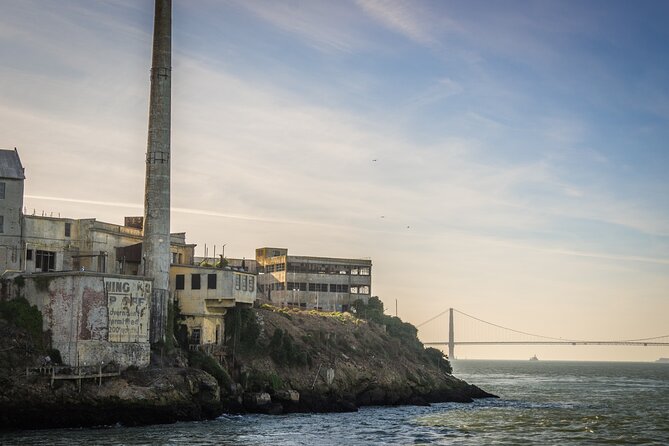 San Francisco Uncovered Self-Guided Adventure - Admiring the Architectural Marvels