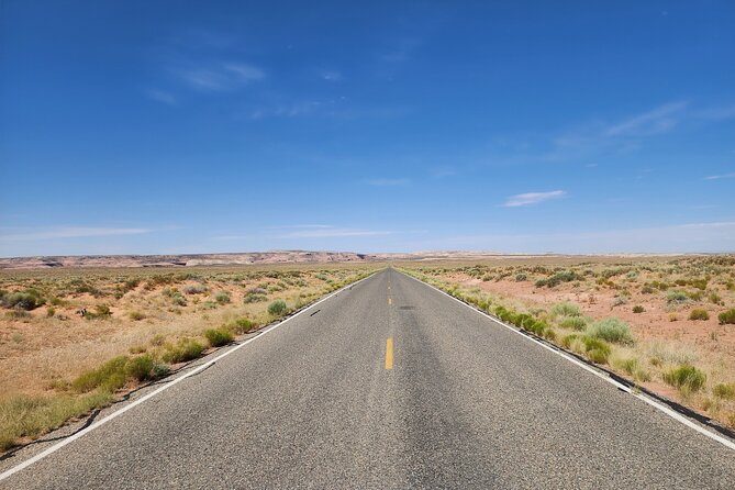 Shaka Guide: Road to Monument Valley in Arizona - Discovering the Regions History