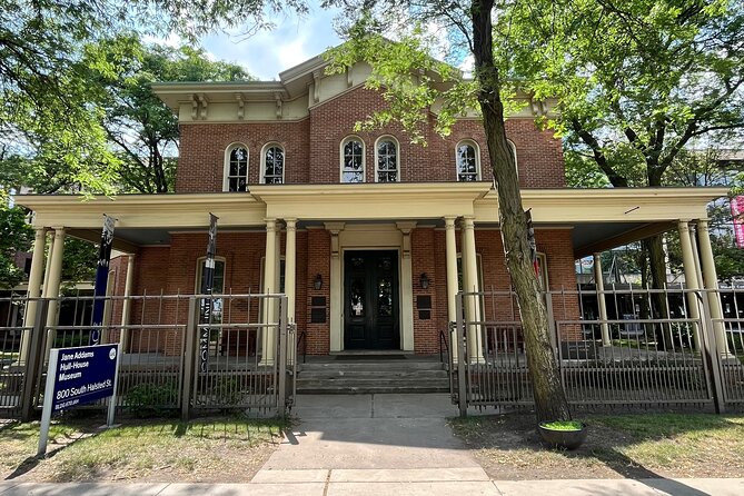 Tour Chicago LGBTQ Style: On and Off History Bus Tour - Cancellation and Booking Policies