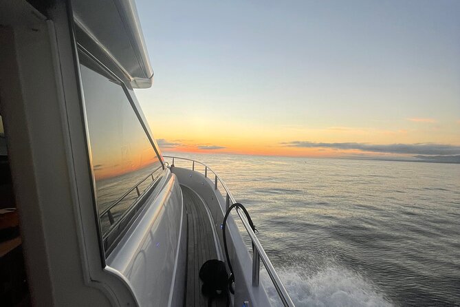 85 Ft Luxury Yacht Rental in Newport Beach - Participation Requirements