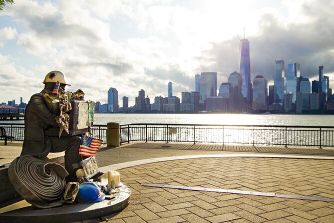 9/11 World Trade Center Walking Tour With Museum Tickets - Admission to Attractions