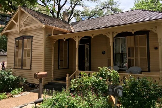 Austins Must See Sights Guided Private Walking Tour - Frequently Asked Questions