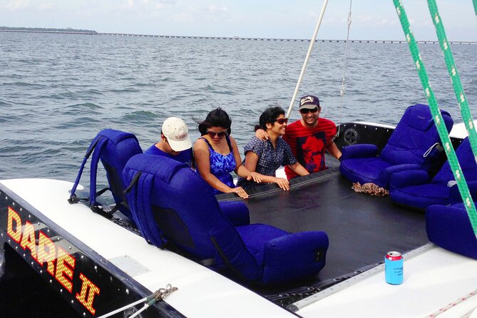 Condor Sailing Public Dolphin and Sightseeing Cruise - Parking and Facilities