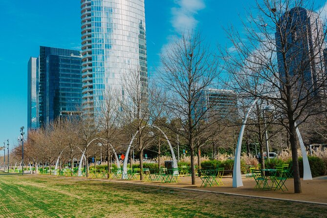 Dallas JFK Assassination Tour Review - Accessibility and Group Experience Insights