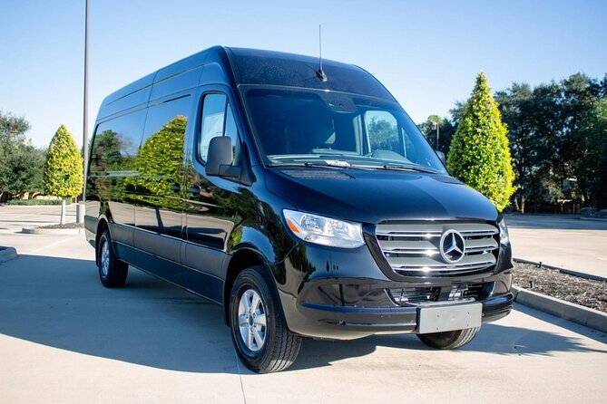 Departure by Sprinter From Milwaukee to Milwaukee Airport MKE - Frequently Asked Questions