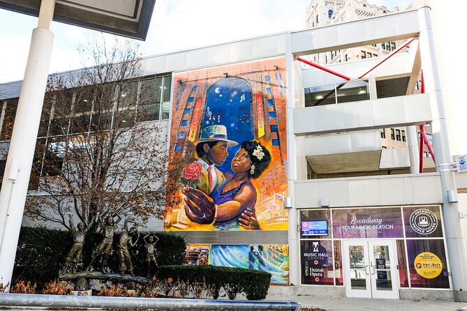 Downtown Detroit Donut and Pastry Adventure Review - Accessibility and Traveler Information