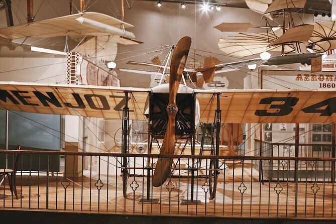 Family Friendly Smithsonian Air and Space Museum Private Tour - Accessibility and Accommodations