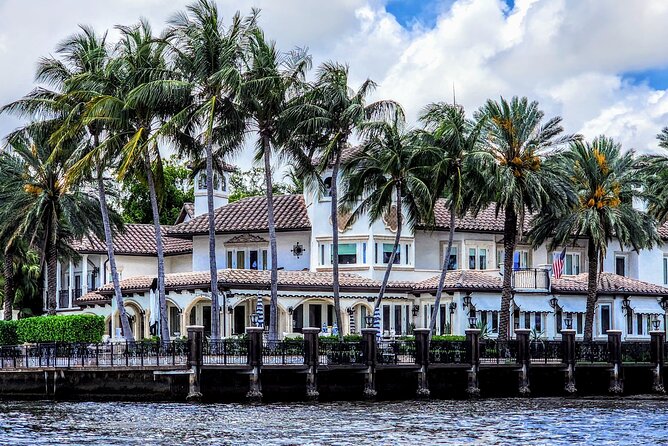 Fort Lauderdale Scenic Boat Tour - Max 6 Pax - Getting to the Meeting Point