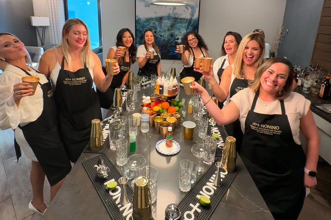 Hands On Cocktail Class Review: A Fun Experience - Analysis of the Venue and Atmosphere