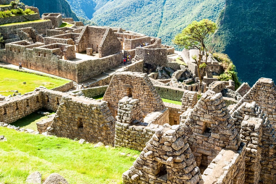 Machu Picchu: Circuit 1 Entry Ticket - Visitor Guidelines and Restrictions