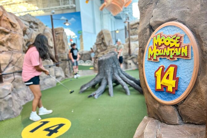 Moose Mountain Adventure Golf in Mall of America - Dining and Refreshments