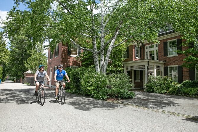 Portland Maine City and Lighthouse EBike Tour Review - Analyzing Customer Reviews and Ratings