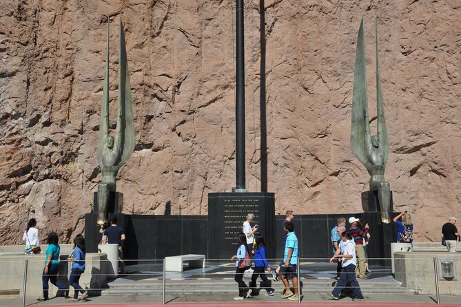 Private 4 Hours Stretch Limo Tour in Hoover Dam - What to Expect