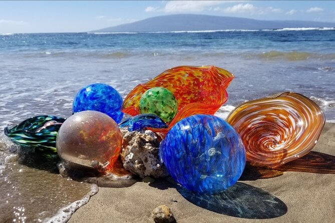 Private Three Piece Glassblowing Lesson for up to 6 People - Optional Upgrades Available