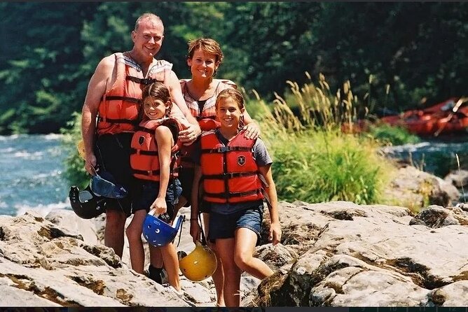 Rogue River Whitewater Adventure Review - How to Book Your Rogue River Rafting Adventure