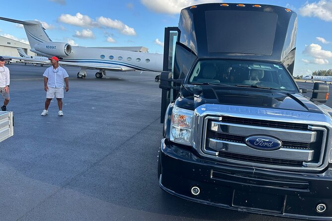 Shuttle Service From Miami International Airport - Vehicle Features