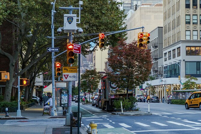 Taxi Driver Movie Locations on Private Tour in New York City - Immerse Yourself in the Taxi Driver Experience